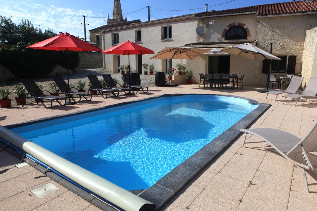 Chambres D'Hotes La Fontaine! Saint-Seurin-de-Cadourne ภายนอก รูปภาพ